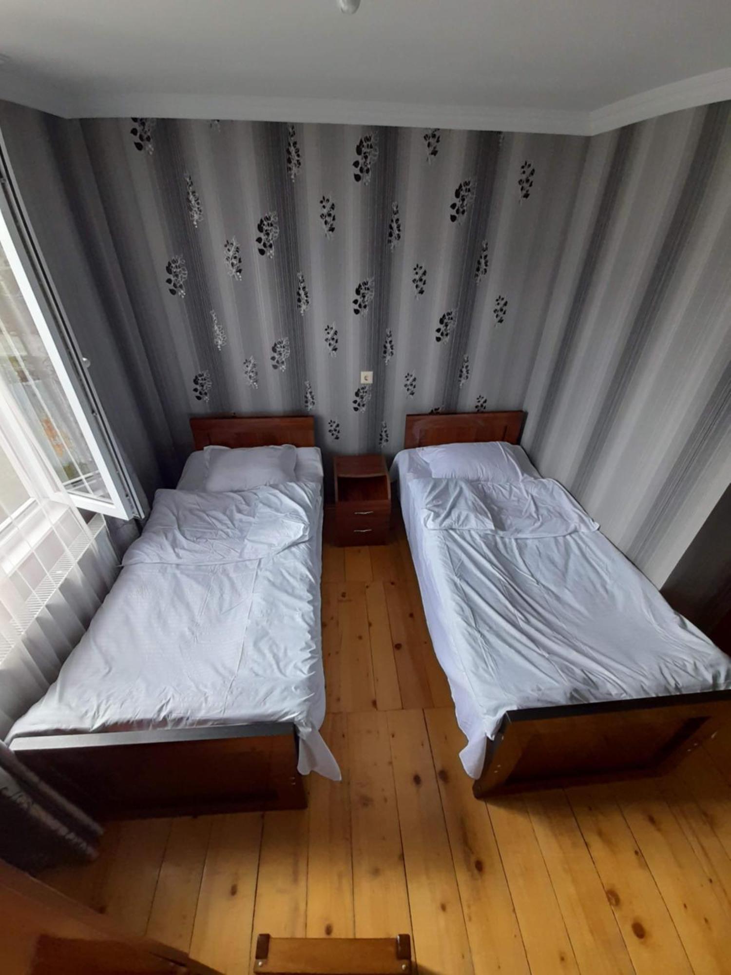 Отель House Mon Amie Местия Экстерьер фото